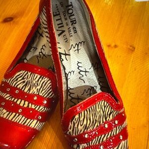 Your En Ville brand. Red Patent and Animal Print Women’s Shoes. Size 38.5 or 7.5
